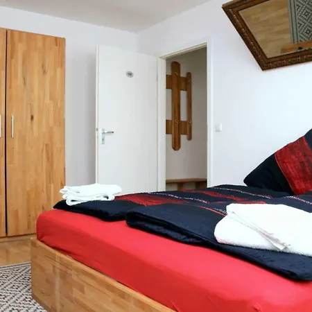 Kompass A 102-103 Apartamento 3*